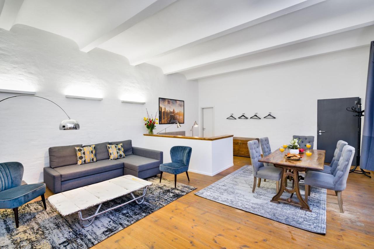 Apartamento The Melchior, Luxury Industry Loft In Mitte Up To 5 Ppl With 2 Bath